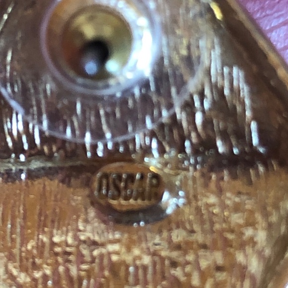 Oscar de la Ranta Aurora Borealis crystal gold tone earrings - Picture 5 of 6